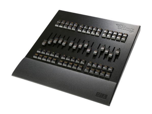 KLF-MA2DW Крыло управления диммерное для работы в составе аппаратно-программного комплекса grandMA onPC, 4 выхода DMX, 2048 каналов, реплика MA onPC fader wing