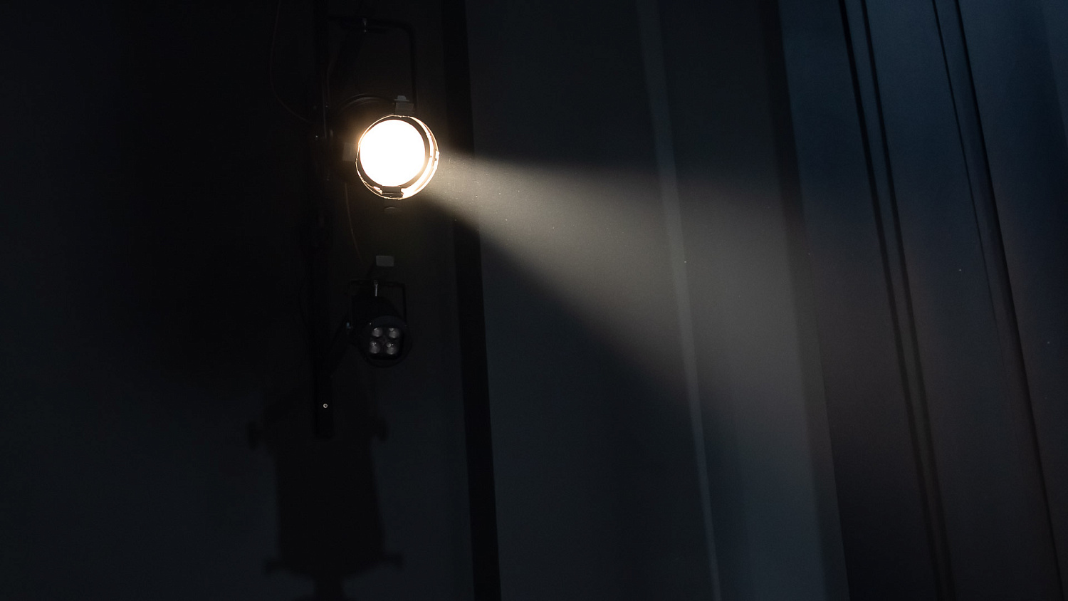 Комплексное оснащение сцены Балкарского театра