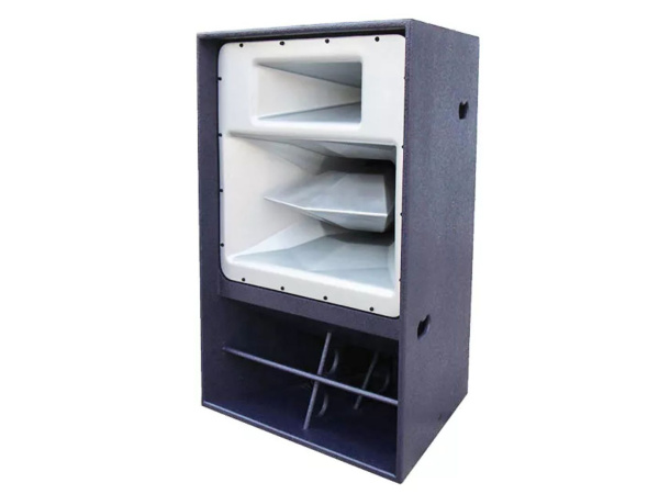 KSR-F6 Трёхполосная АС, 15“+10“+3“, 800+500+150 Вт, 8/16/32 Ом, 135 дБ, 55-18000 Гц, 970х565х660 мм, 57 кг, реплика Funktion-one EVO 6E