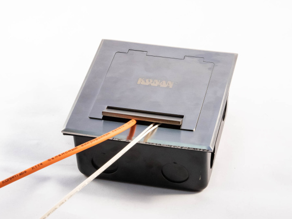 KFH-146S Напольный коммутационный лючок