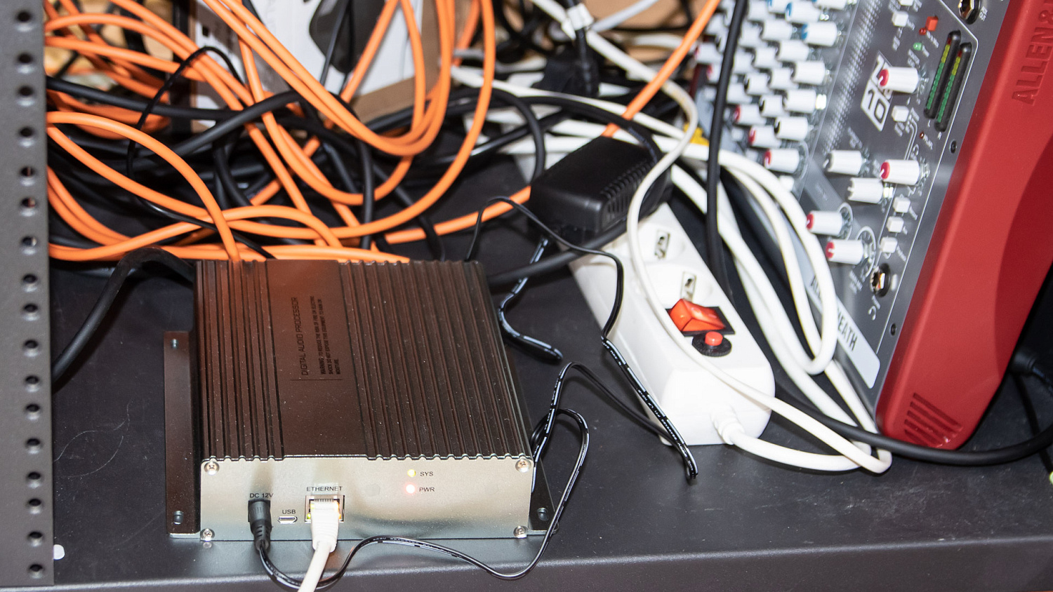 Модернизация конференц-зала в головном офису АО «ГЕНБАНК» г. Симферополь