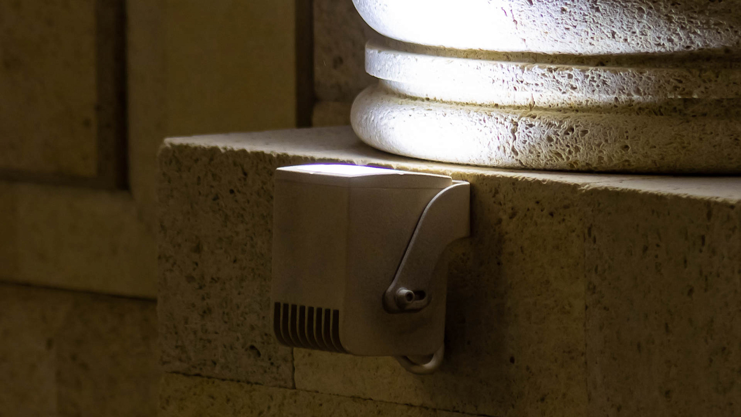 Архитектурная подсветка в сквере