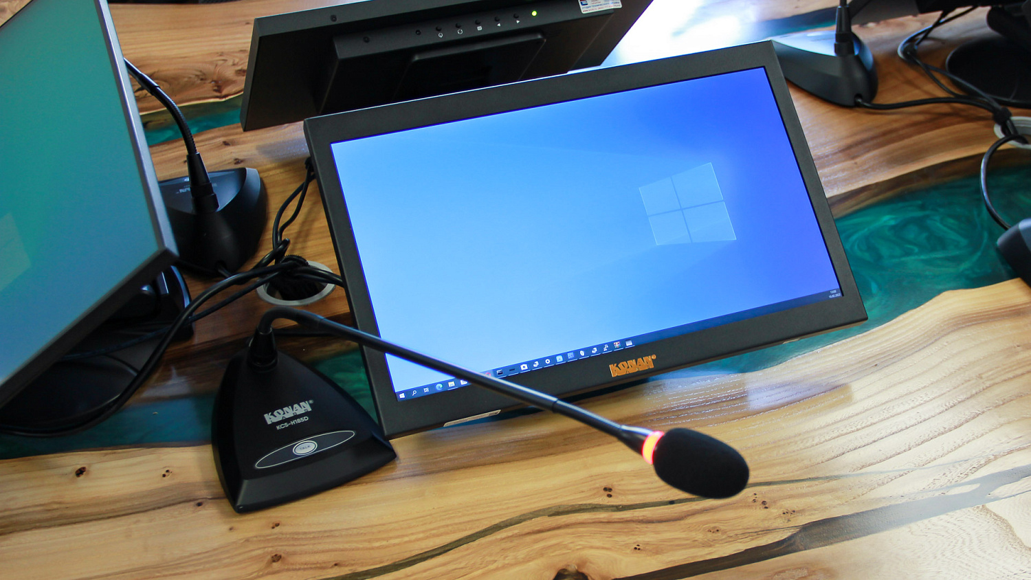 Конференц-зал