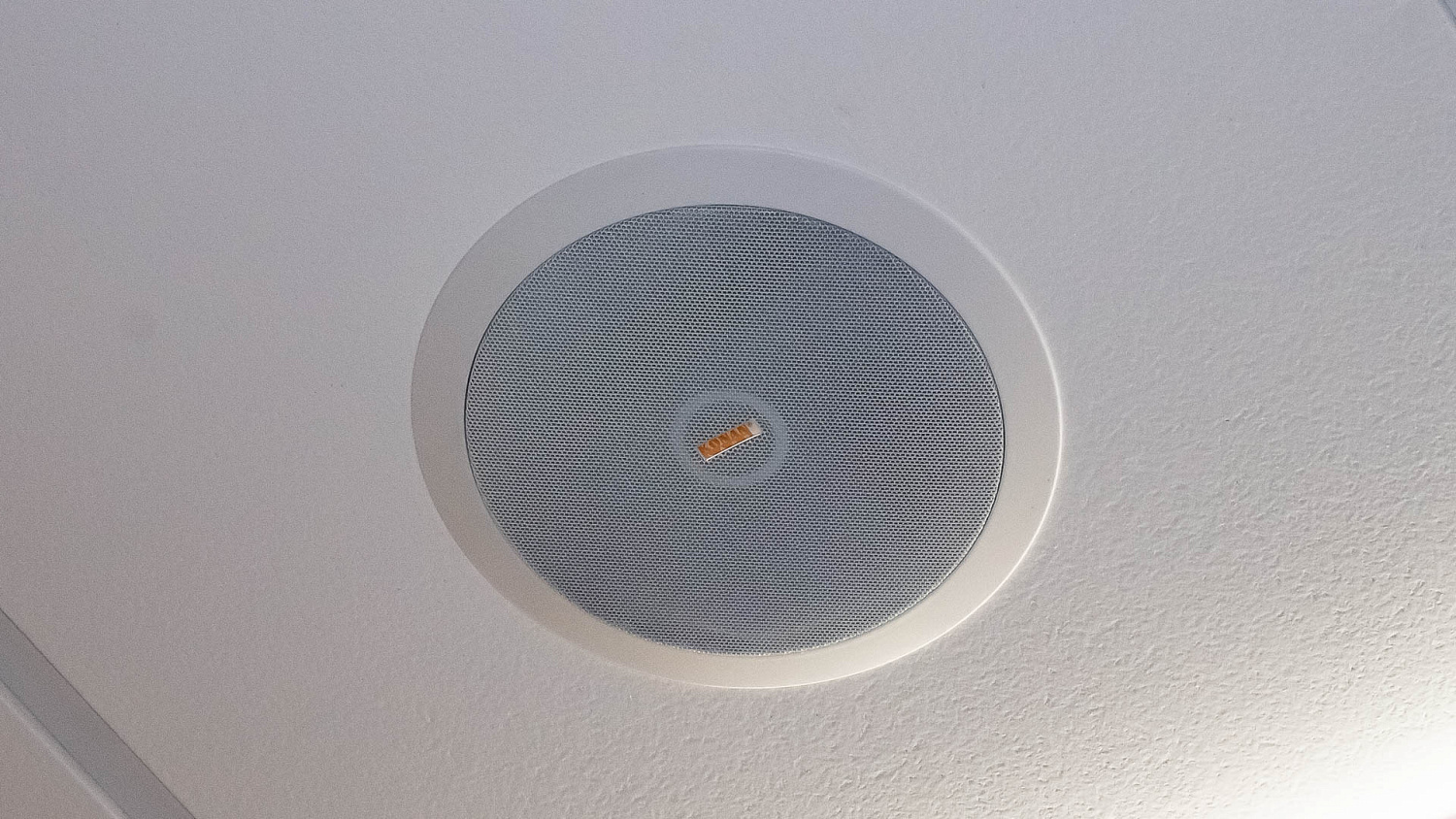 Конференц-зал с системой видеоконференцсвязи