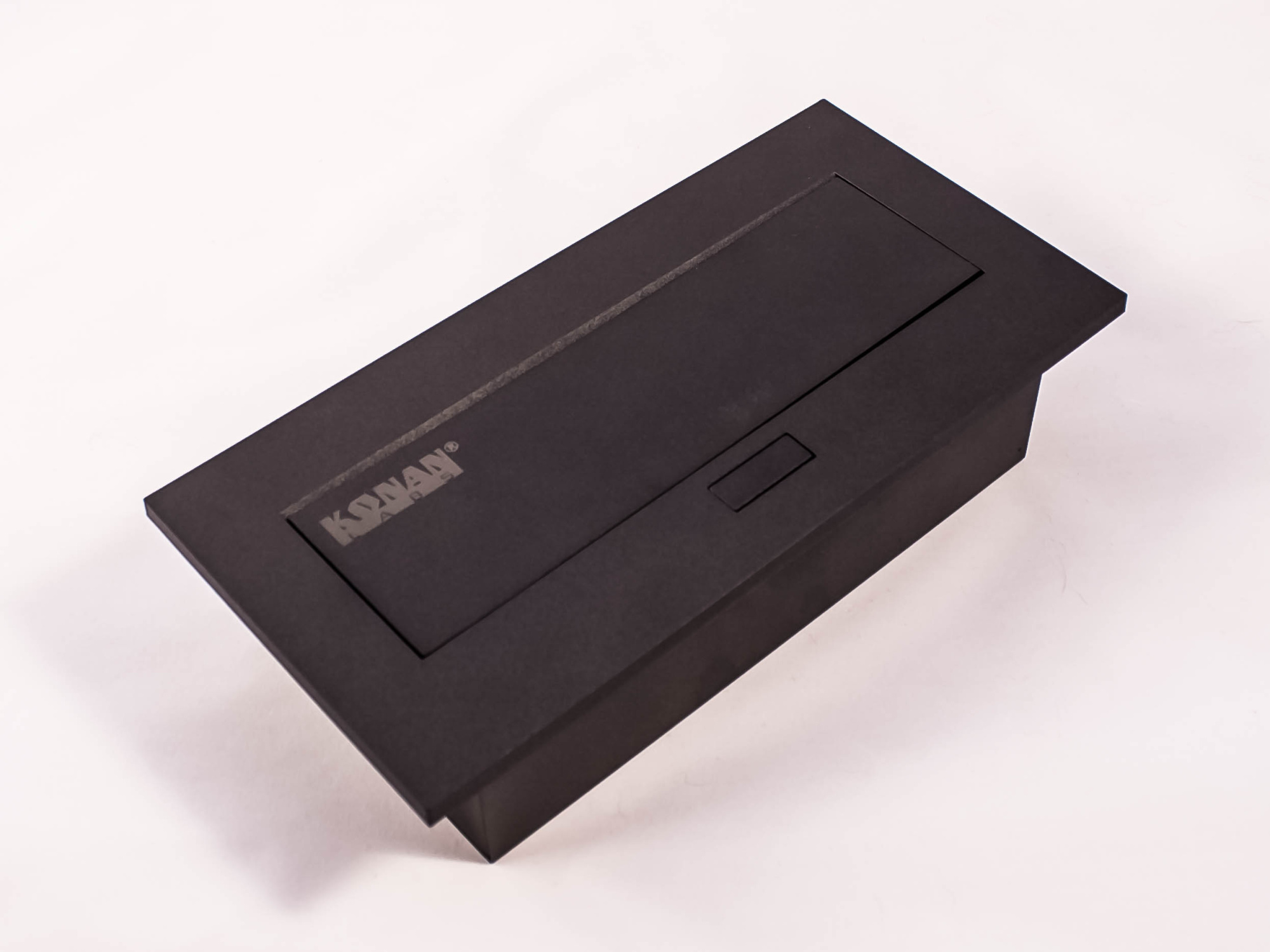 KTH-265 Настольный коммутационный лючок