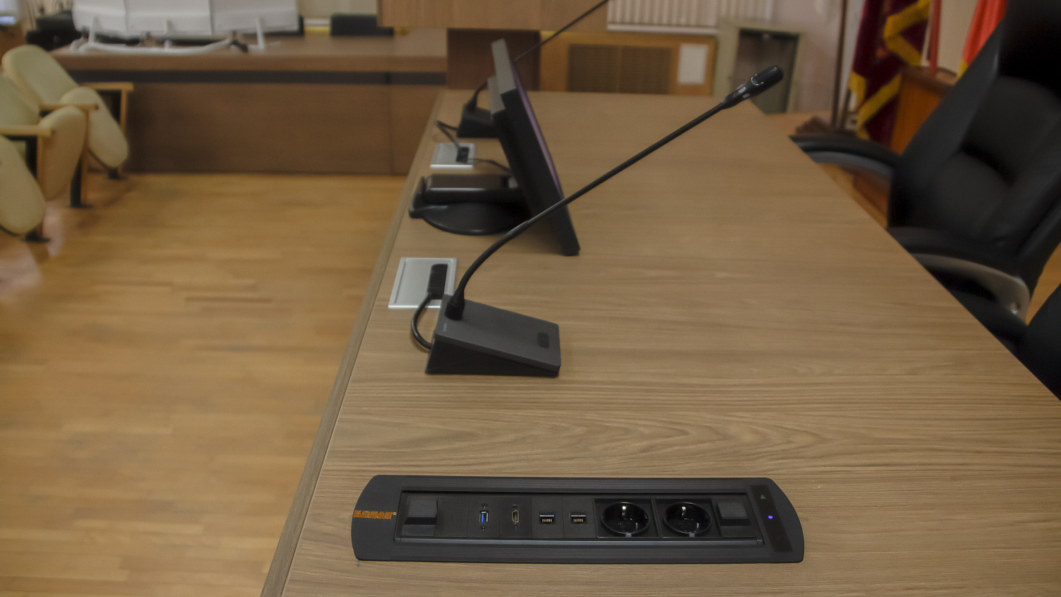 Модернизация мультимедийного оборудования актового зала