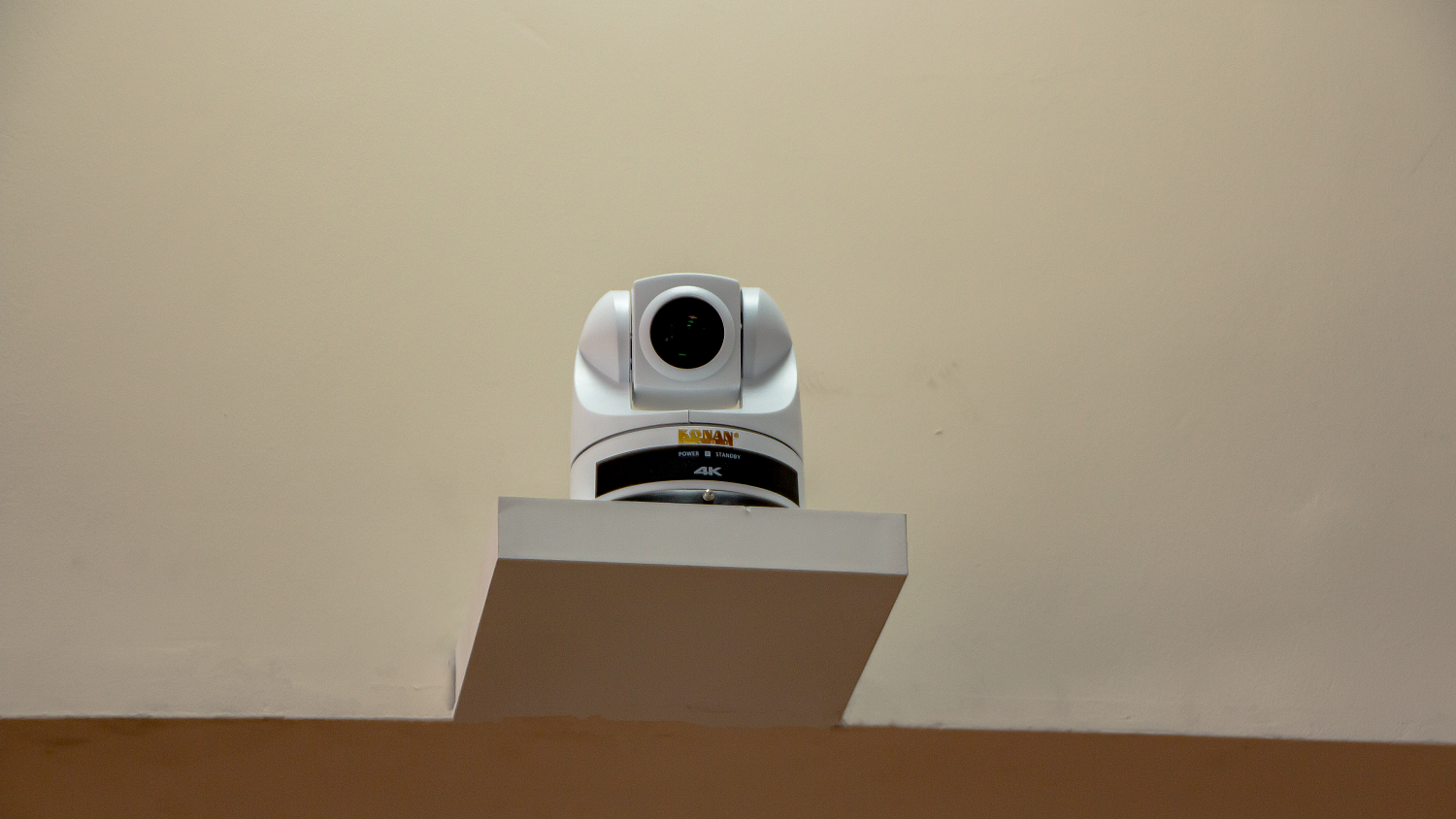 Модернизация мультимедийного оборудования актового зала