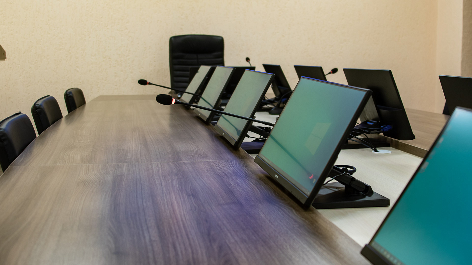 Бюджетный конференц-зал