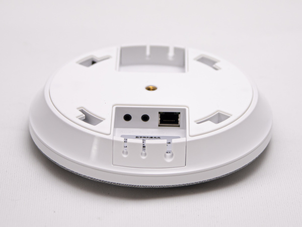 KCS-MCA16C Цифровой потолочный микрофонный массив с автоматическим формированием «звуковых лучей», панель разъёмов