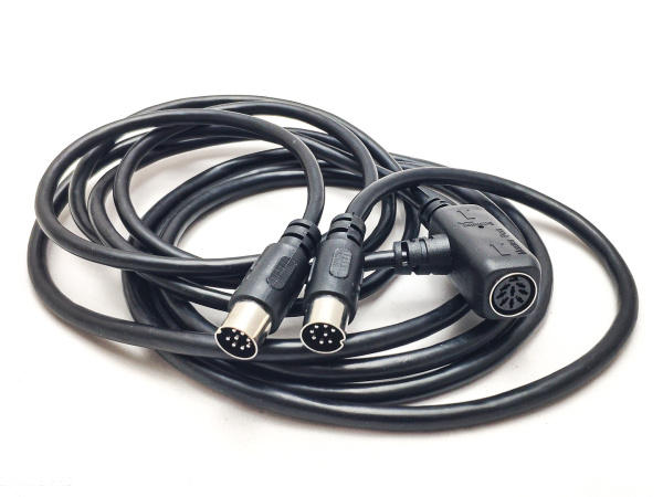 KCS-HSCM Шнур-разветвитель системной линии конференц-системы со штеккером