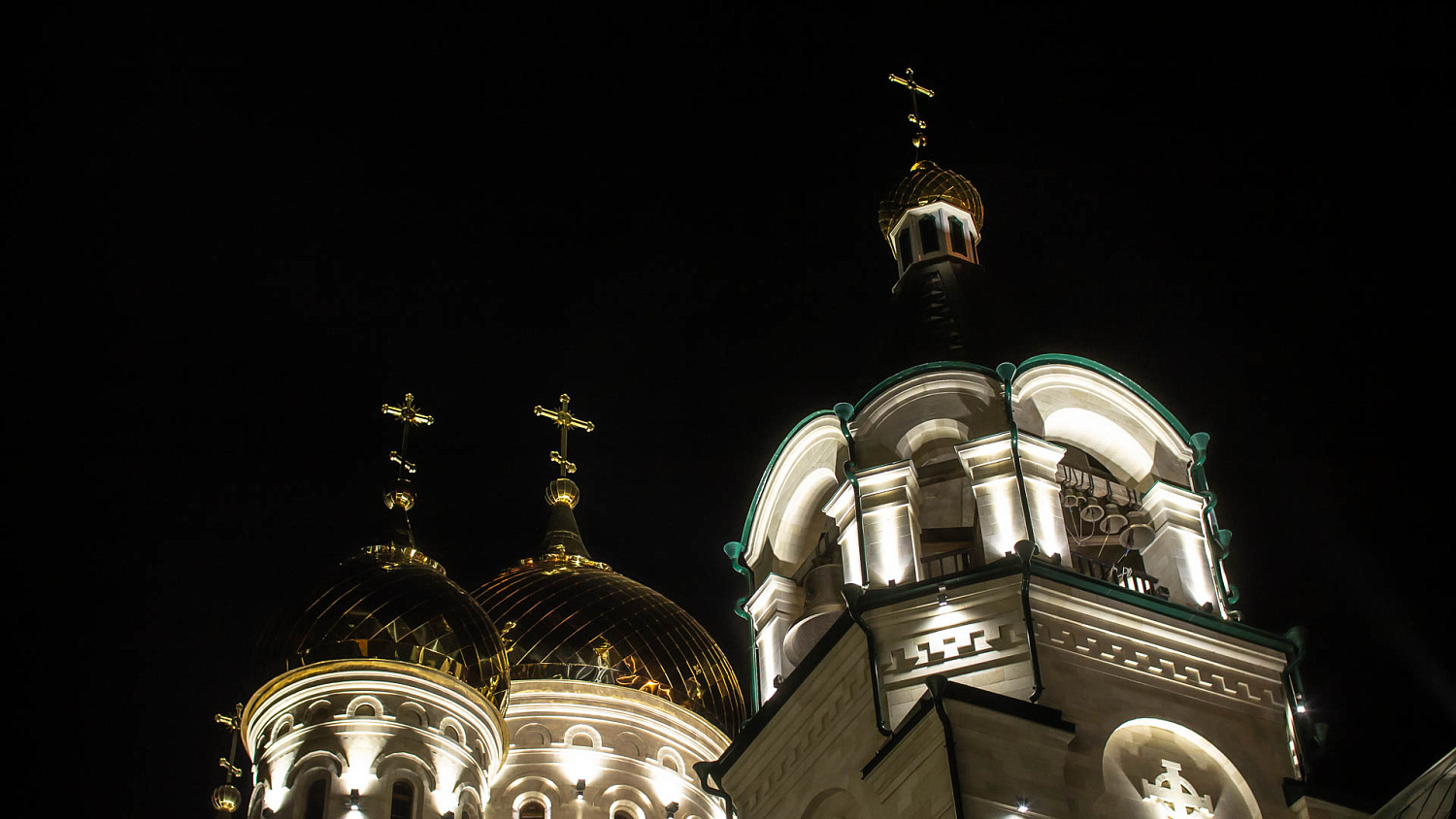 Архитектурное освещение здания Храма Сергия Радонежского